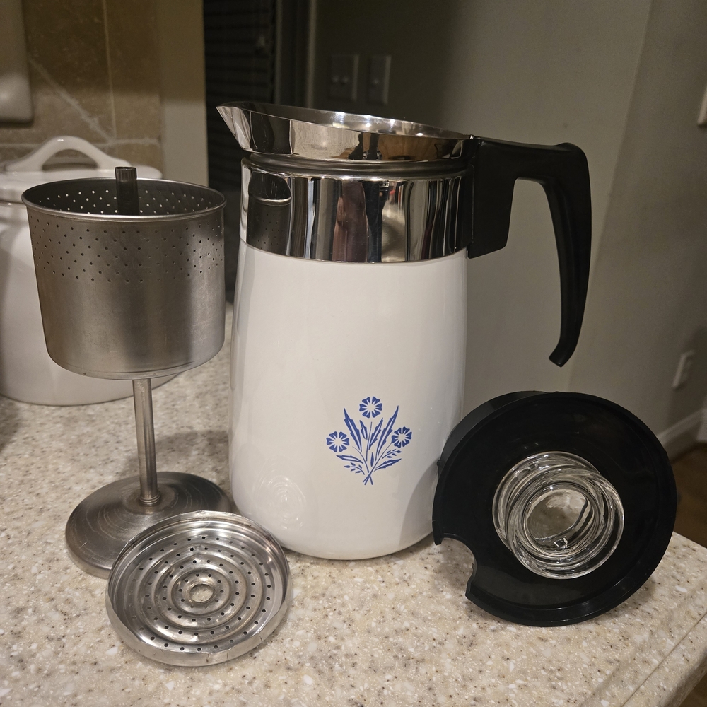 Corningware White and Blue Coffee & Tea Accessories